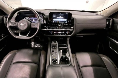 2024 Nissan Pathfinder SL 4x4-Pano Roof-Adaptive Cruise-Htd Leather