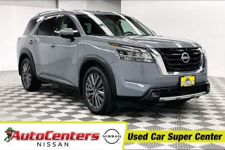 2024 Nissan Pathfinder SL