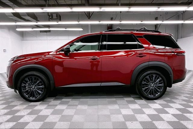 2026 Nissan Pathfinder SL 4WD - Premium, Captain Chairs, Cargo Pkgs