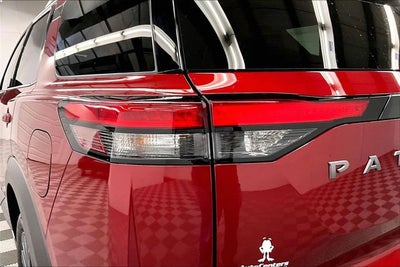 2026 Nissan Pathfinder SL 4WD - Premium, Captain Chairs, Cargo Pkgs