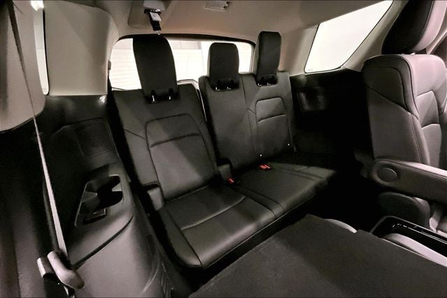 2026 Nissan Pathfinder SL 4WD - Premium, Captain Chairs, Cargo Pkgs
