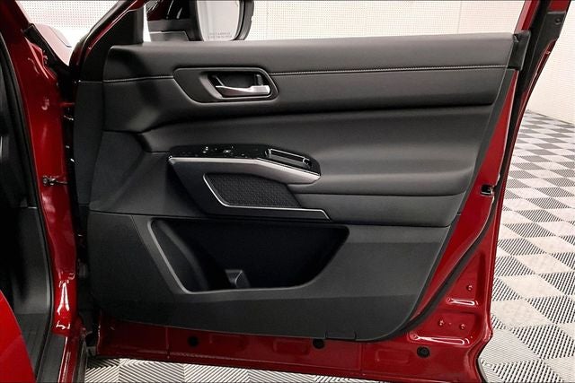 2026 Nissan Pathfinder SL 4WD - Premium, Captain Chairs, Cargo Pkgs