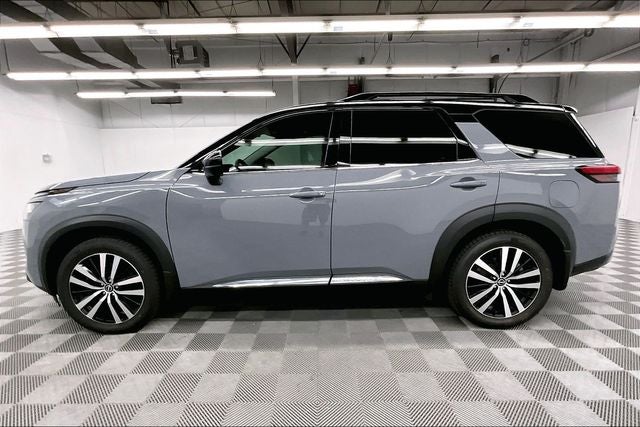 2024 Nissan Pathfinder Platinum 4x4-Pano Roof-Adaptive Cruise-Htd/Cooled Leather