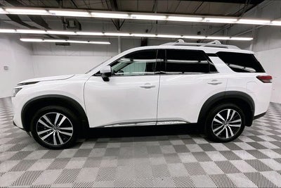 2025 Nissan Pathfinder Platinum Pano Roof-Adaptive Cruise-Htd/Cooled Leather