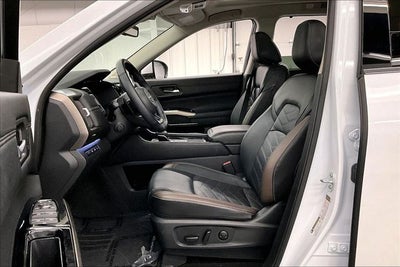 2025 Nissan Pathfinder Platinum Pano Roof-Adaptive Cruise-Htd/Cooled Leather