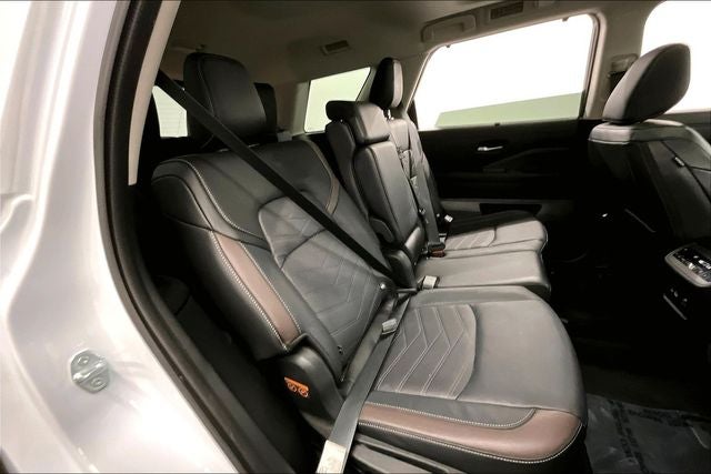 2025 Nissan Pathfinder Platinum Pano Roof-Adaptive Cruise-Htd/Cooled Leather