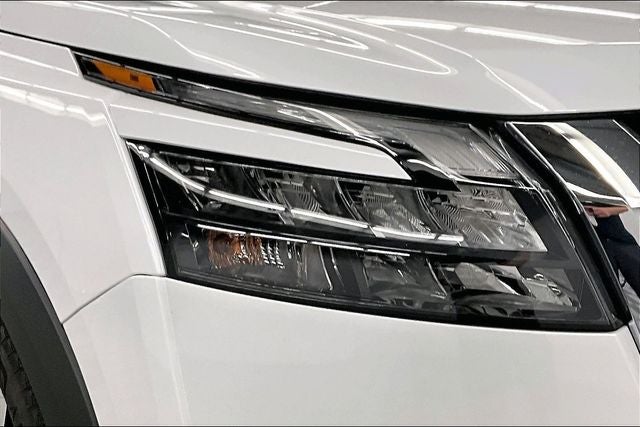 2025 Nissan Pathfinder Platinum Pano Roof-Adaptive Cruise-Htd/Cooled Leather