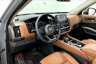 2025 Nissan Pathfinder Platinum Pano Roof-Adaptive Cruise-Htd/Cooled Leather