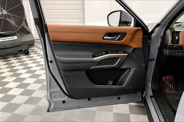 2025 Nissan Pathfinder Platinum Pano Roof-Adaptive Cruise-Htd/Cooled Leather