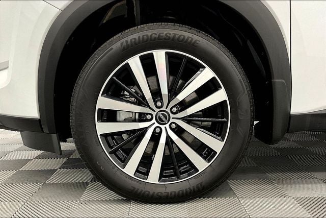 2025 Nissan Pathfinder Platinum Pano Roof - Htd/Cooled Leather - 20'' Wheels