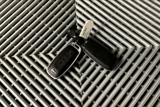 2025 Nissan Pathfinder Platinum Pano Roof - Htd/Cooled Leather - 20'' Wheels