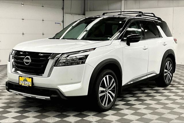 2025 Nissan Pathfinder Platinum Pano Roof - Htd/Cooled Leather - 20'' Wheels