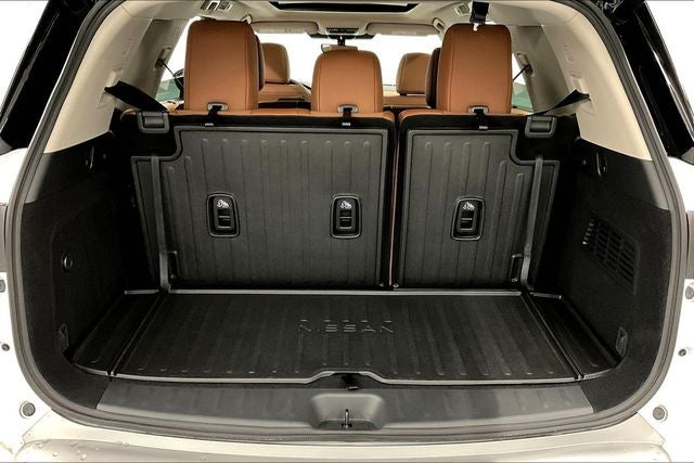 2025 Nissan Pathfinder Platinum Pano Roof - Htd/Cooled Leather - 20'' Wheels