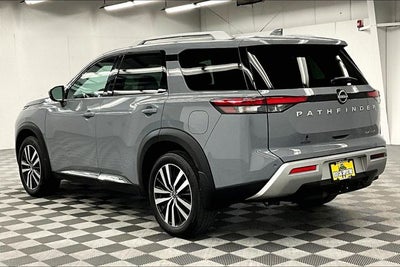 2025 Nissan Pathfinder Platinum