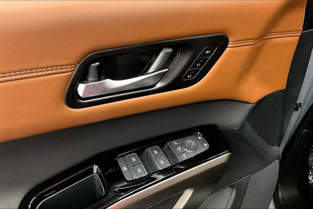 2025 Nissan Pathfinder Platinum Pano Roof - Htd/Cooled Leather - 20'' Wheels