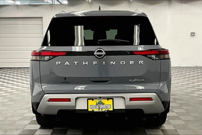 2025 Nissan Pathfinder Platinum