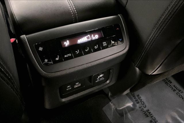 2025 Nissan Pathfinder Platinum 4x4-Pano Roof-Adaptive Cruise-Htd/Cooled Leather