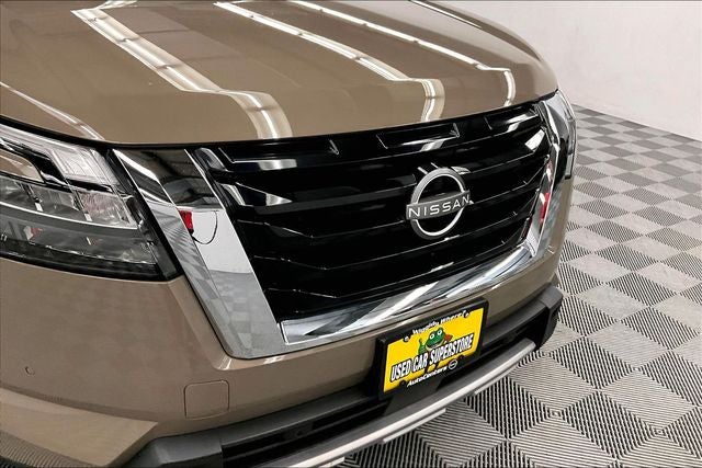 2025 Nissan Pathfinder Platinum 4x4-Pano Roof-Adaptive Cruise-Htd/Cooled Leather