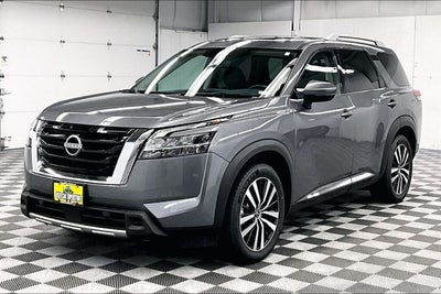 2024 Nissan Pathfinder Platinum