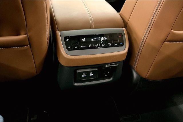 2026 Nissan Pathfinder Platinum 4WD - Cargo Package