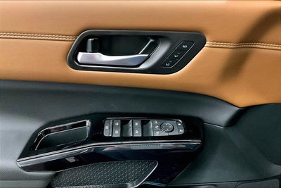 2026 Nissan Pathfinder Platinum 4WD - Cargo Package