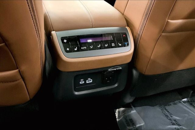 2025 Nissan Pathfinder Platinum 4WD - Cargo Package