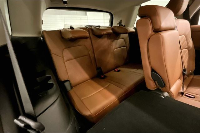 2025 Nissan Pathfinder Platinum 4WD - Cargo Package