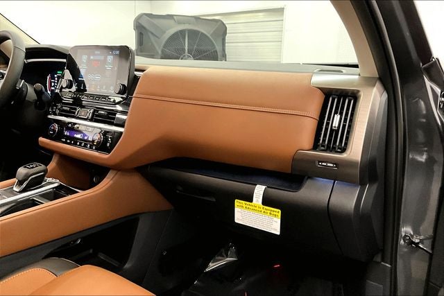 2025 Nissan Pathfinder Platinum 4WD - Cargo Package