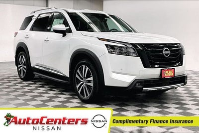2025 Nissan Pathfinder Platinum 4WD - Black Appearance, Cargo, Lighting Pkgs