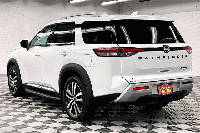 2025 Nissan Pathfinder Platinum 4WD - Black Appearance, Cargo, Lighting Pkgs