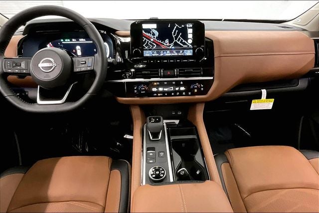 2025 Nissan Pathfinder Platinum 4WD - Black Appearance, Cargo, Lighting Pkgs