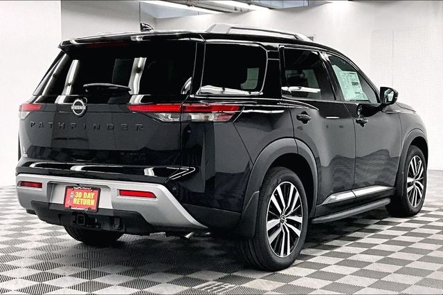 2025 Nissan Pathfinder Platinum 4WD - Black Appearance, Cargo, Lighting Pkgs