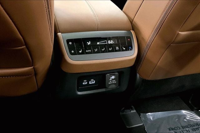 2025 Nissan Pathfinder Platinum 4WD - Black Appearance, Cargo, Lighting Pkgs