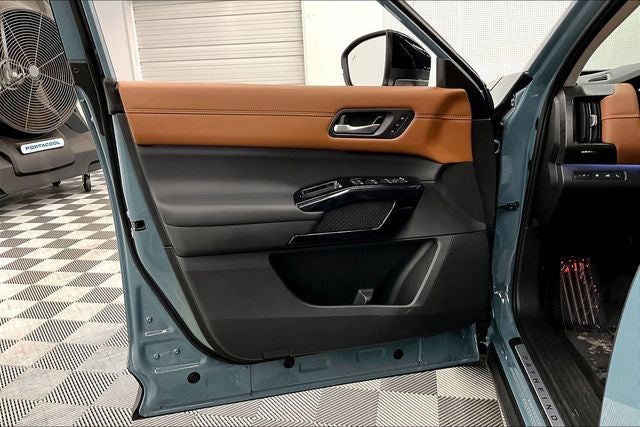 2026 Nissan Pathfinder Platinum 4WD - Cargo Package