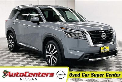 2025 Nissan Pathfinder Platinum