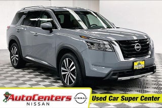 2025 Nissan Pathfinder Platinum 4x4 - Pano Roof - Htd/Cooled Leather - 20'' Wheels