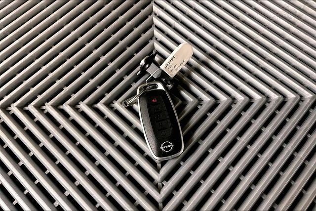 2026 Nissan Pathfinder Platinum 4WD - Cargo Package