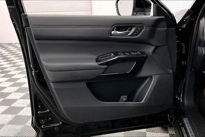 2026 Nissan Pathfinder Platinum 4WD - Cargo Package