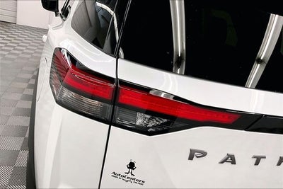 2026 Nissan Pathfinder Platinum 4WD - Cargo Package