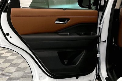 2026 Nissan Pathfinder Platinum 4WD - Cargo Package
