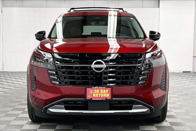2026 Nissan Pathfinder Platinum 4WD - Accent, Cargo, Lighting Pkgs