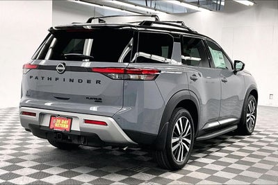 2025 Nissan Pathfinder Platinum 4WD - Black Appearance, Cargo, Lighting Pkgs