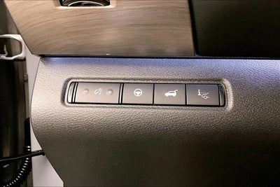 2025 Nissan Pathfinder Platinum 4WD - Black Appearance, Cargo, Lighting Pkgs