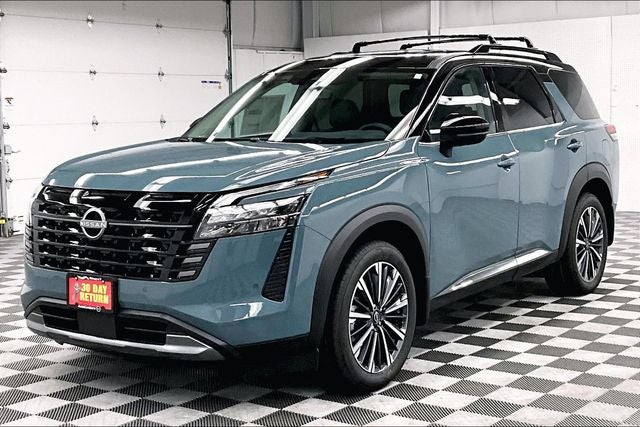 2026 Nissan Pathfinder Platinum 4WD - Accent and Cargo Packages