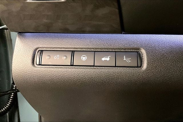 2026 Nissan Pathfinder Platinum 4WD - Accent and Cargo Packages
