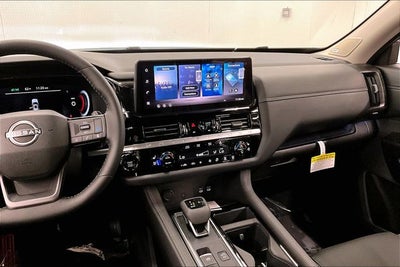 2026 Nissan Pathfinder Platinum 4WD - Accent and Cargo Packages