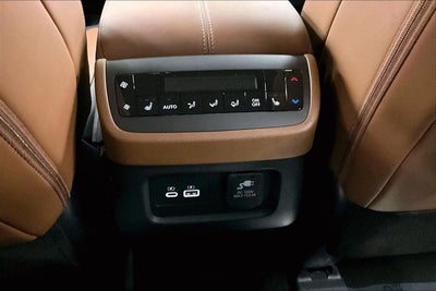 2025 Nissan Pathfinder Platinum 4WD - Black Appearance, Lighting, Cargo Pkgs