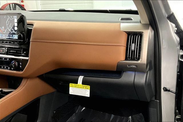 2025 Nissan Pathfinder Platinum 4WD - Black Appearance, Lighting, Cargo Pkgs