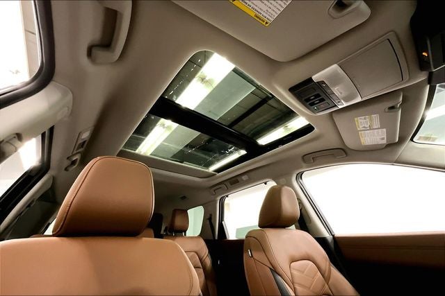 2025 Nissan Pathfinder Platinum 4WD - Black Appearance, Lighting, Cargo Pkgs