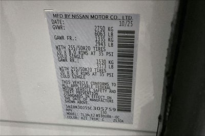 2025 Nissan Pathfinder Platinum 4WD - Black Appearance, Lighting, Cargo Pkgs